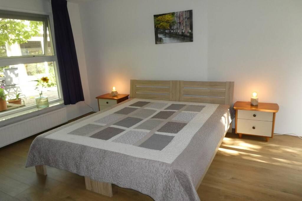 Huis Bij De Catalpa ดอร์เดรคท์ ภายนอก รูปภาพ