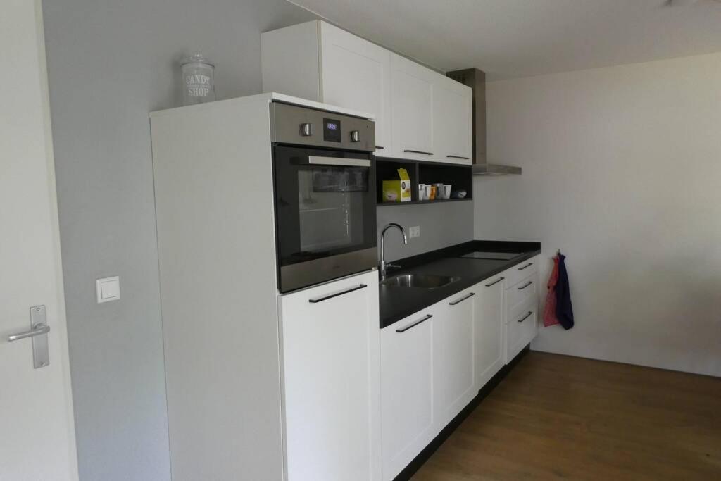 Huis Bij De Catalpa ดอร์เดรคท์ ภายนอก รูปภาพ